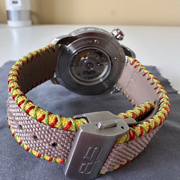 Bomberg - BB-01 Automatic Cure the BullDog - Limited Edition - Picture 6 of 8